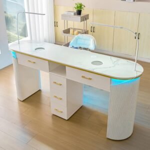 Lilly Nail Table